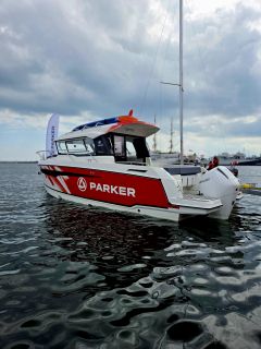 PARKER 760 Quest & Mercury F225 Verado demo boat 3 ore de functionare