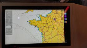 PARKER 760 Quest & Mercury F225 Verado demo boat 3 ore de functionare