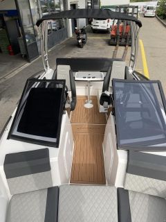 COMPASS 7Br cu Mercury sau Honda 200CP