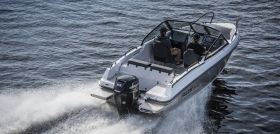 Falcon BR 6 cu Mercury F115, 